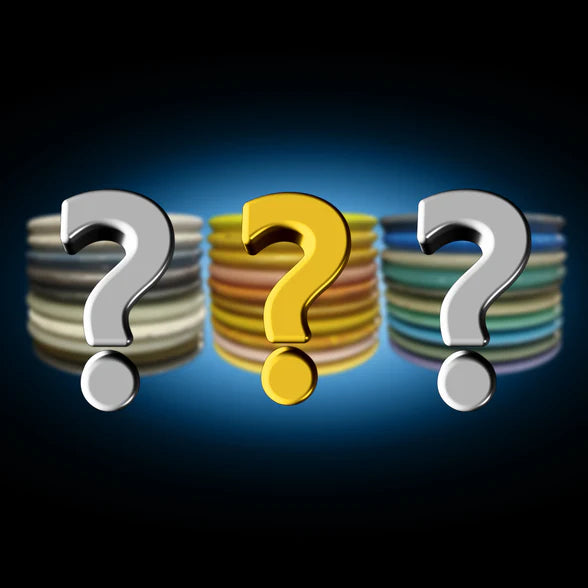 KiekkoKingin mysteerisetti sisältää 3-20kpl käytettyä ostajan toiveiden mukaan räätälöityä kiekkoa. Setti voi sisältää myös spessukiekkoja.