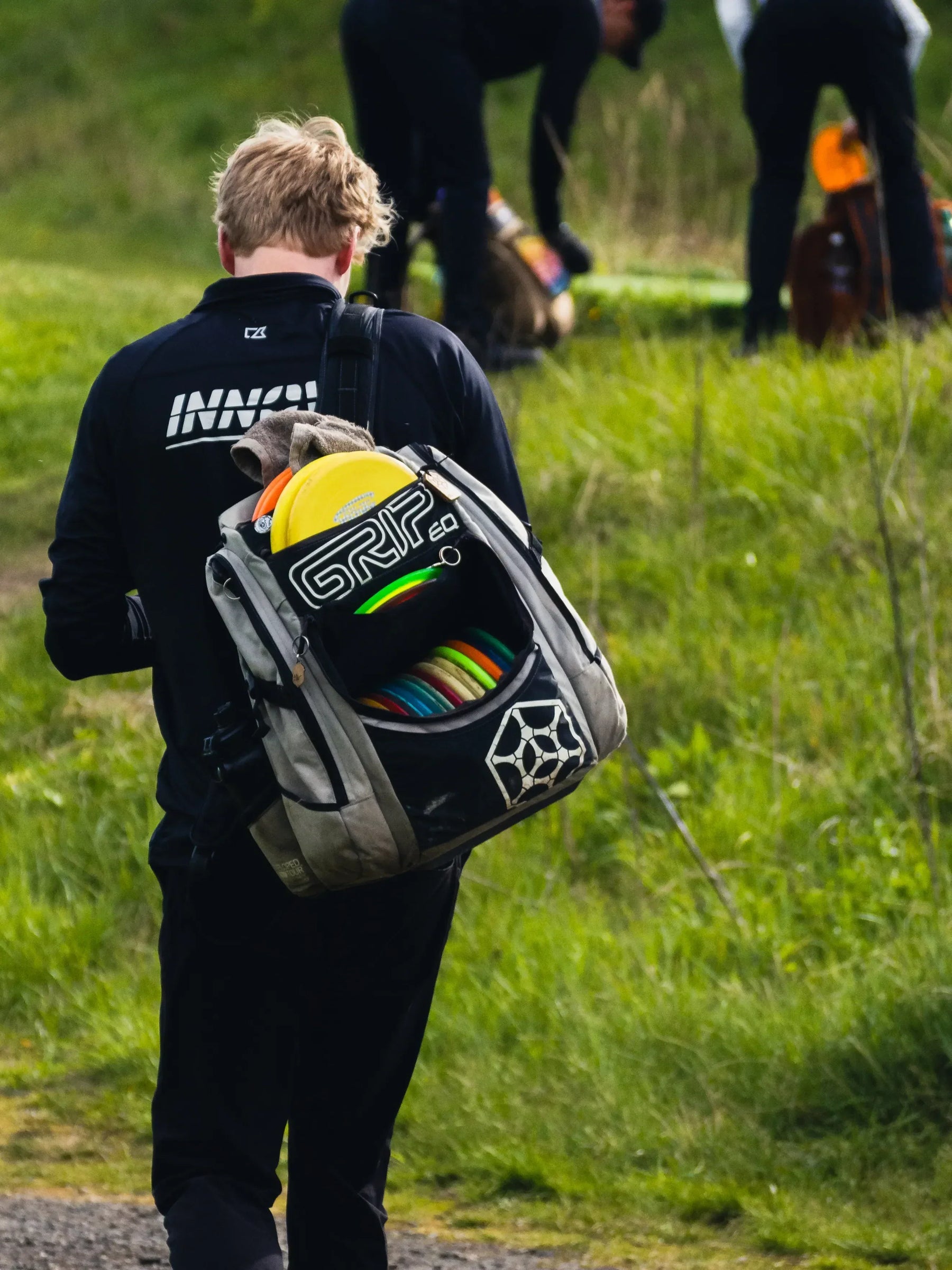 Mikä on hyvä ensimmäinen frisbeegolfkiekko aloittelijalle?